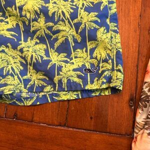 Vineyard Vines Tropical Palm Print Swim Shorts